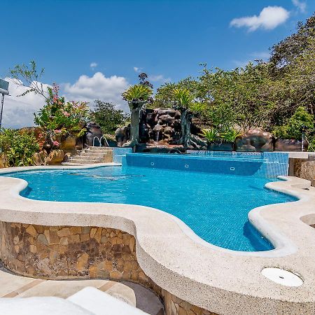 Hotel Le Priss Manuel Antonio Exterior photo