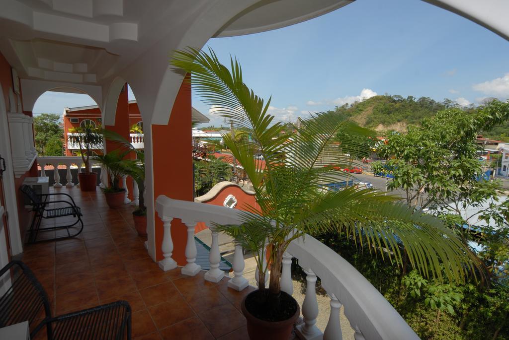 Hotel Le Priss Manuel Antonio Exterior photo