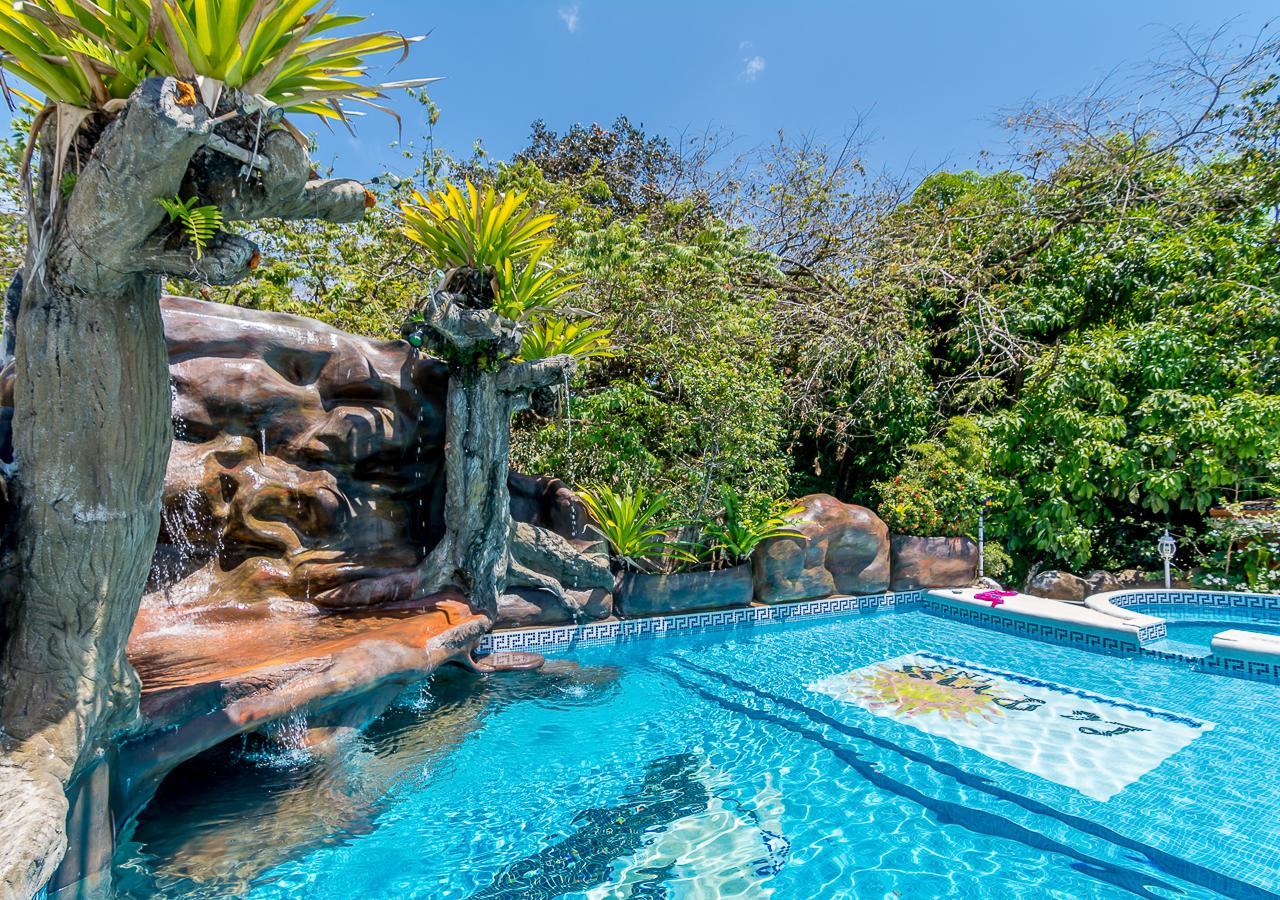 Hotel Le Priss Manuel Antonio Exterior photo