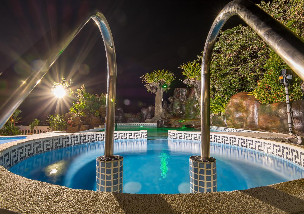 Hotel Le Priss Manuel Antonio Exterior photo